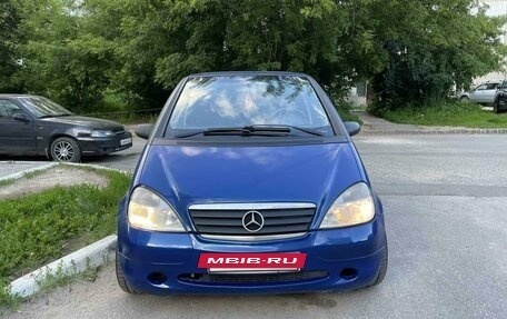 Mercedes-Benz A-Класс, 2000 год, 259 000 рублей, 3 фотография