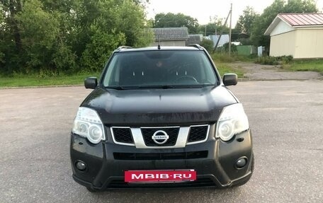 Nissan X-Trail, 2012 год, 950 000 рублей, 2 фотография