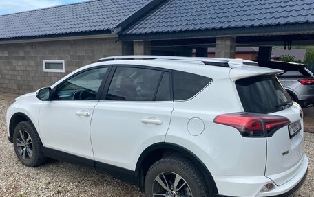 Toyota RAV4, 2017 год, 2 730 000 рублей, 6 фотография