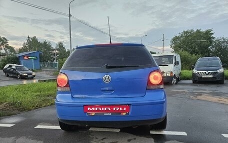 Volkswagen Polo IV рестайлинг, 2005 год, 350 000 рублей, 2 фотография