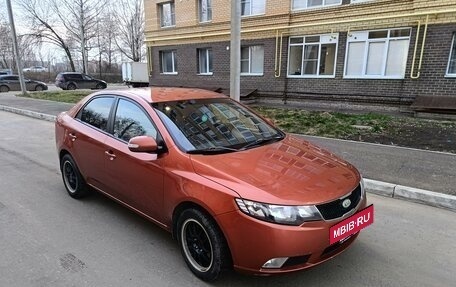 KIA Cerato I, 2009 год, 750 000 рублей, 3 фотография