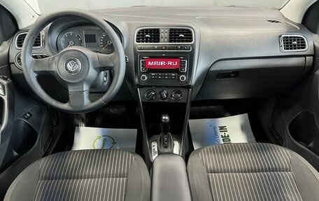 Volkswagen Polo VI (EU Market), 2011 год, 895 000 рублей, 11 фотография