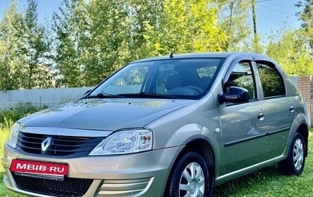 Renault Logan I, 2011 год, 655 000 рублей, 2 фотография