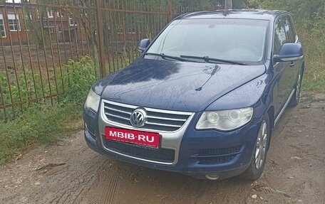 Volkswagen Touareg III, 2007 год, 800 000 рублей, 2 фотография