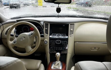 Infiniti FX II, 2008 год, 1 780 000 рублей, 16 фотография