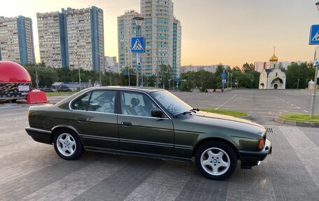 BMW 5 серия, 1991 год, 360 000 рублей, 6 фотография