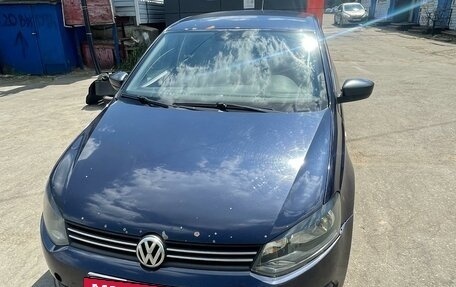 Volkswagen Polo VI (EU Market), 2011 год, 730 000 рублей, 3 фотография