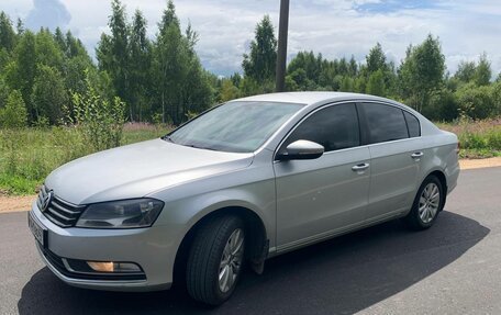 Volkswagen Passat B7, 2011 год, 1 200 000 рублей, 1 фотография