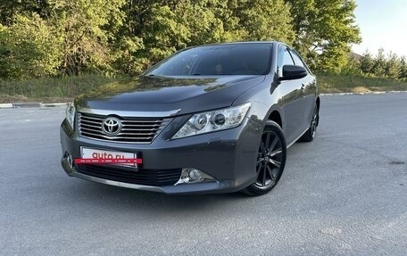 Toyota Camry, 2013 год, 1 780 000 рублей, 2 фотография