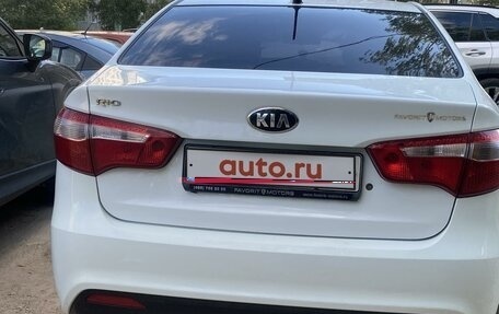 KIA Rio III рестайлинг, 2013 год, 999 999 рублей, 6 фотография