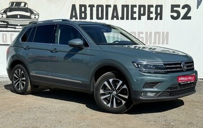 Volkswagen Tiguan II, 2019 год, 3 150 000 рублей, 1 фотография