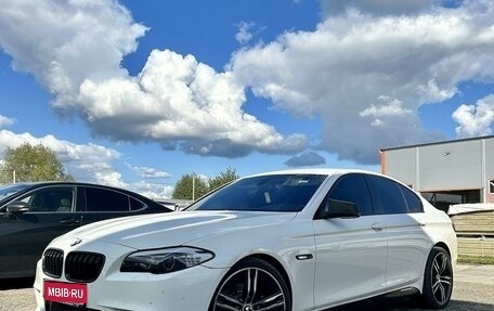 BMW 5 серия, 2011 год, 1 950 000 рублей, 1 фотография