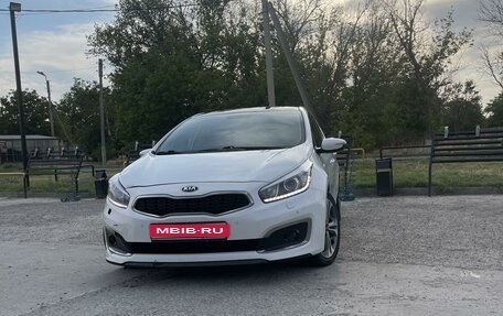 KIA cee'd III, 2016 год, 1 350 000 рублей, 1 фотография