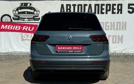 Volkswagen Tiguan II, 2019 год, 3 150 000 рублей, 5 фотография