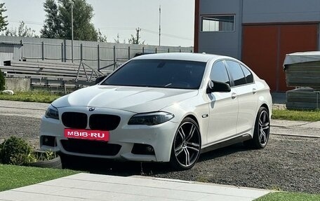 BMW 5 серия, 2011 год, 1 950 000 рублей, 16 фотография