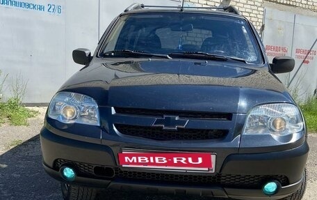 Chevrolet Niva I рестайлинг, 2010 год, 505 000 рублей, 5 фотография