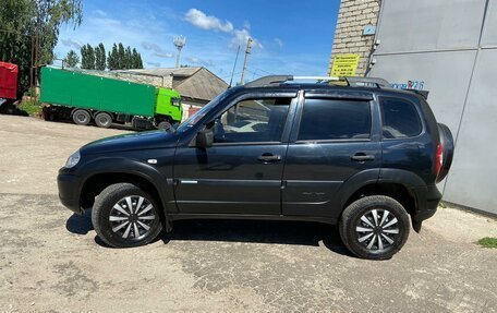 Chevrolet Niva I рестайлинг, 2010 год, 505 000 рублей, 20 фотография