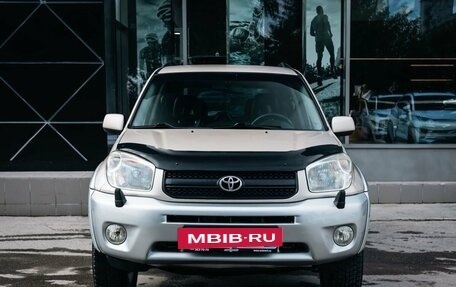 Toyota RAV4, 2004 год, 1 070 000 рублей, 8 фотография