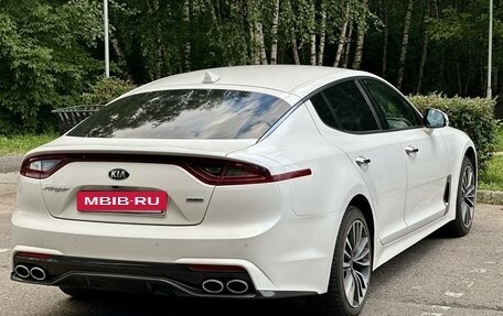 KIA Stinger I, 2018 год, 2 690 000 рублей, 6 фотография