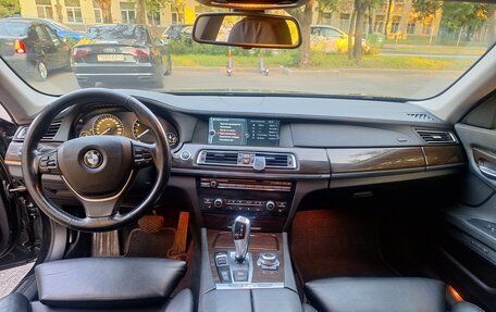 BMW 7 серия, 2010 год, 1 620 000 рублей, 8 фотография