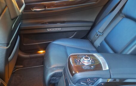 BMW 7 серия, 2010 год, 1 620 000 рублей, 17 фотография