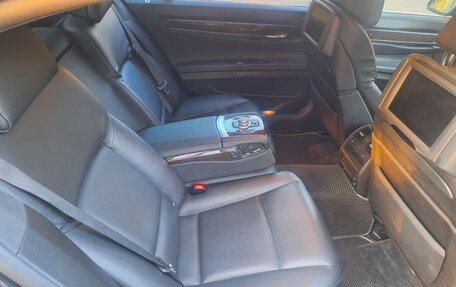 BMW 7 серия, 2010 год, 1 620 000 рублей, 16 фотография