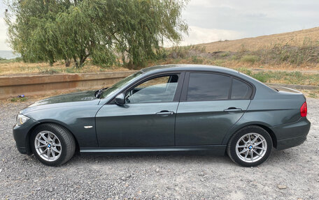 BMW 3 серия, 2011 год, 1 400 000 рублей, 3 фотография