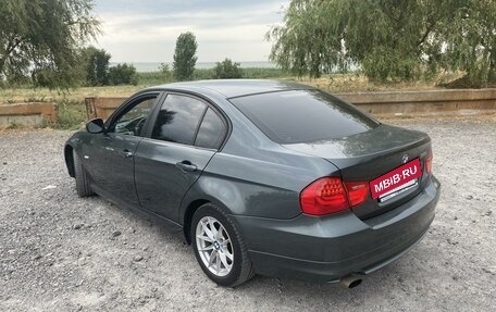 BMW 3 серия, 2011 год, 1 400 000 рублей, 4 фотография