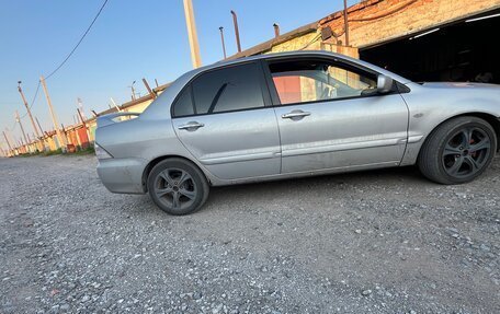 Mitsubishi Lancer IX, 2004 год, 500 000 рублей, 3 фотография