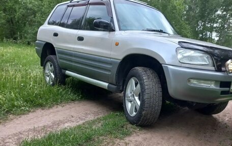 Toyota RAV4, 1996 год, 600 000 рублей, 5 фотография