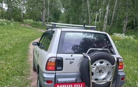 Toyota RAV4, 1996 год, 600 000 рублей, 4 фотография