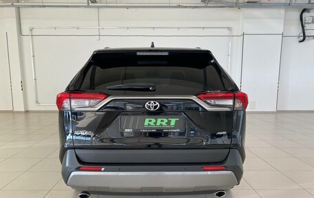 Toyota RAV4, 2021 год, 3 799 000 рублей, 5 фотография