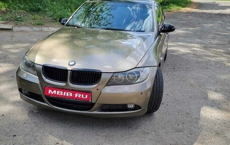 BMW 3 серия, 2006 год, 820 000 рублей, 1 фотография