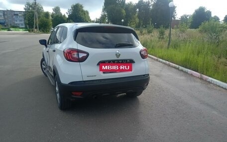 Renault Kaptur I рестайлинг, 2018 год, 1 560 000 рублей, 6 фотография