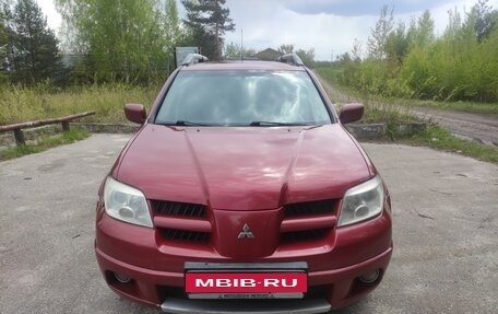 Mitsubishi Outlander III рестайлинг 3, 2007 год, 720 000 рублей, 2 фотография