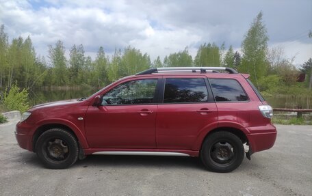 Mitsubishi Outlander III рестайлинг 3, 2007 год, 720 000 рублей, 8 фотография