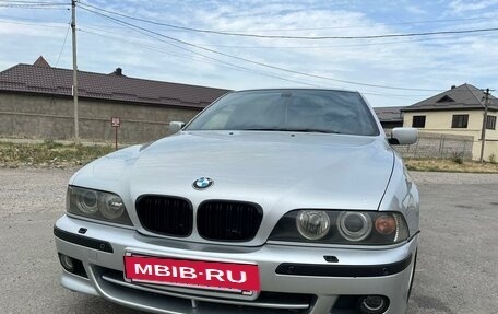 BMW 5 серия, 2002 год, 1 250 000 рублей, 3 фотография