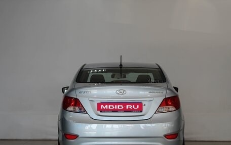 Hyundai Solaris II рестайлинг, 2011 год, 699 000 рублей, 5 фотография