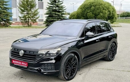 Volkswagen Touareg III, 2019 год, 6 499 000 рублей, 3 фотография