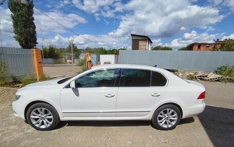 Skoda Superb III рестайлинг, 2012 год, 980 000 рублей, 6 фотография