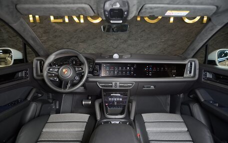 Porsche Cayenne III, 2024 год, 24 600 000 рублей, 12 фотография