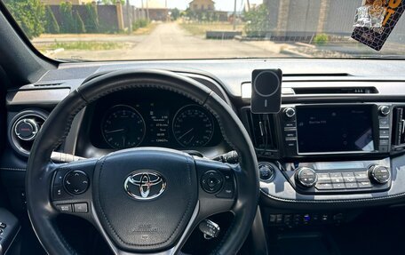 Toyota RAV4, 2019 год, 2 770 000 рублей, 10 фотография