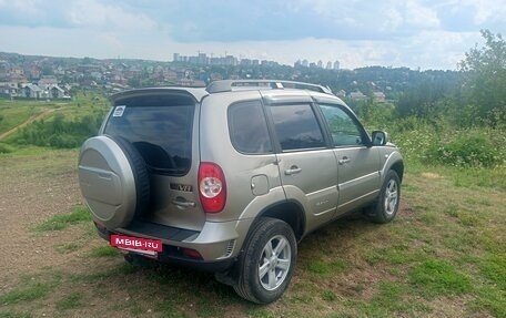 Chevrolet Niva I рестайлинг, 2015 год, 680 000 рублей, 4 фотография