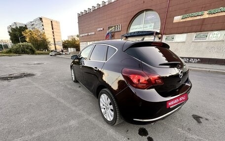 Opel Astra J, 2014 год, 1 100 000 рублей, 3 фотография