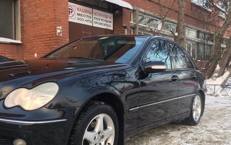 Mercedes-Benz C-Класс, 2003 год, 680 000 рублей, 20 фотография