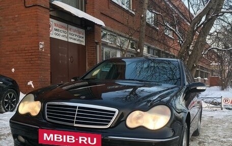 Mercedes-Benz C-Класс, 2003 год, 680 000 рублей, 18 фотография