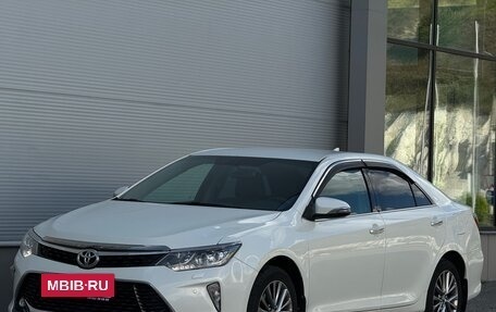 Toyota Camry, 2017 год, 2 497 000 рублей, 5 фотография