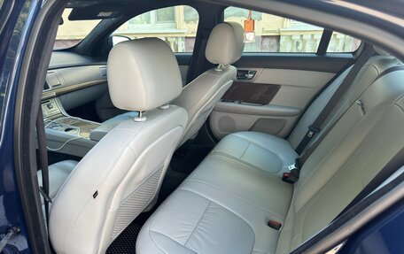 Jaguar XF I рестайлинг, 2009 год, 2 700 000 рублей, 7 фотография