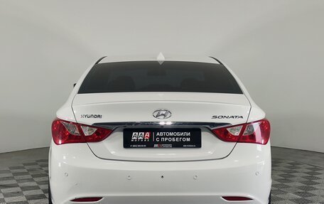 Hyundai Sonata VI, 2011 год, 1 379 000 рублей, 6 фотография