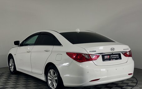 Hyundai Sonata VI, 2011 год, 1 379 000 рублей, 7 фотография